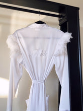 Load image into Gallery viewer, Silk Bridal Robe
